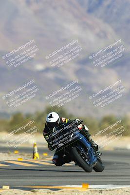 media/Jan-13-2024-SoCal Trackdays (Sat) [[9c032fe5aa]]/Turn 14 (10am)/